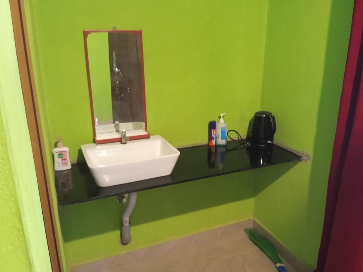 Nisarga Homestay And Beach Resort Gokarna Гокарна Экстерьер фото